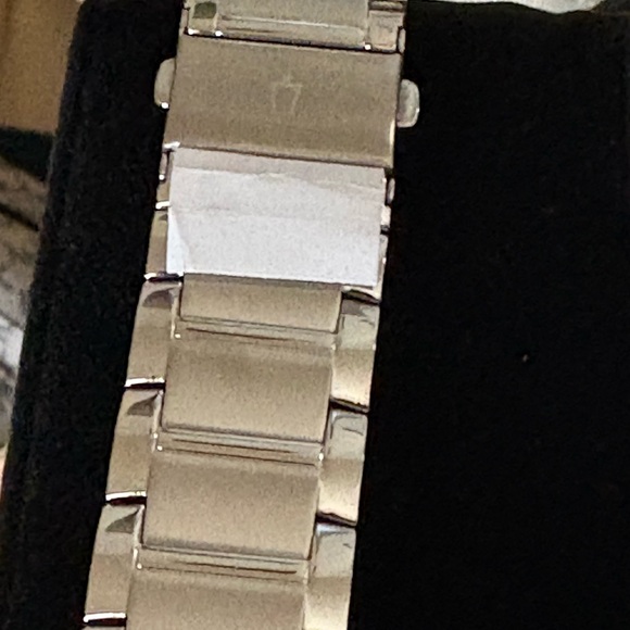 New Bulova Watch - Picture 5 of 5